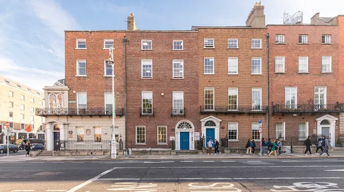 Holmes Institute Dublin campus